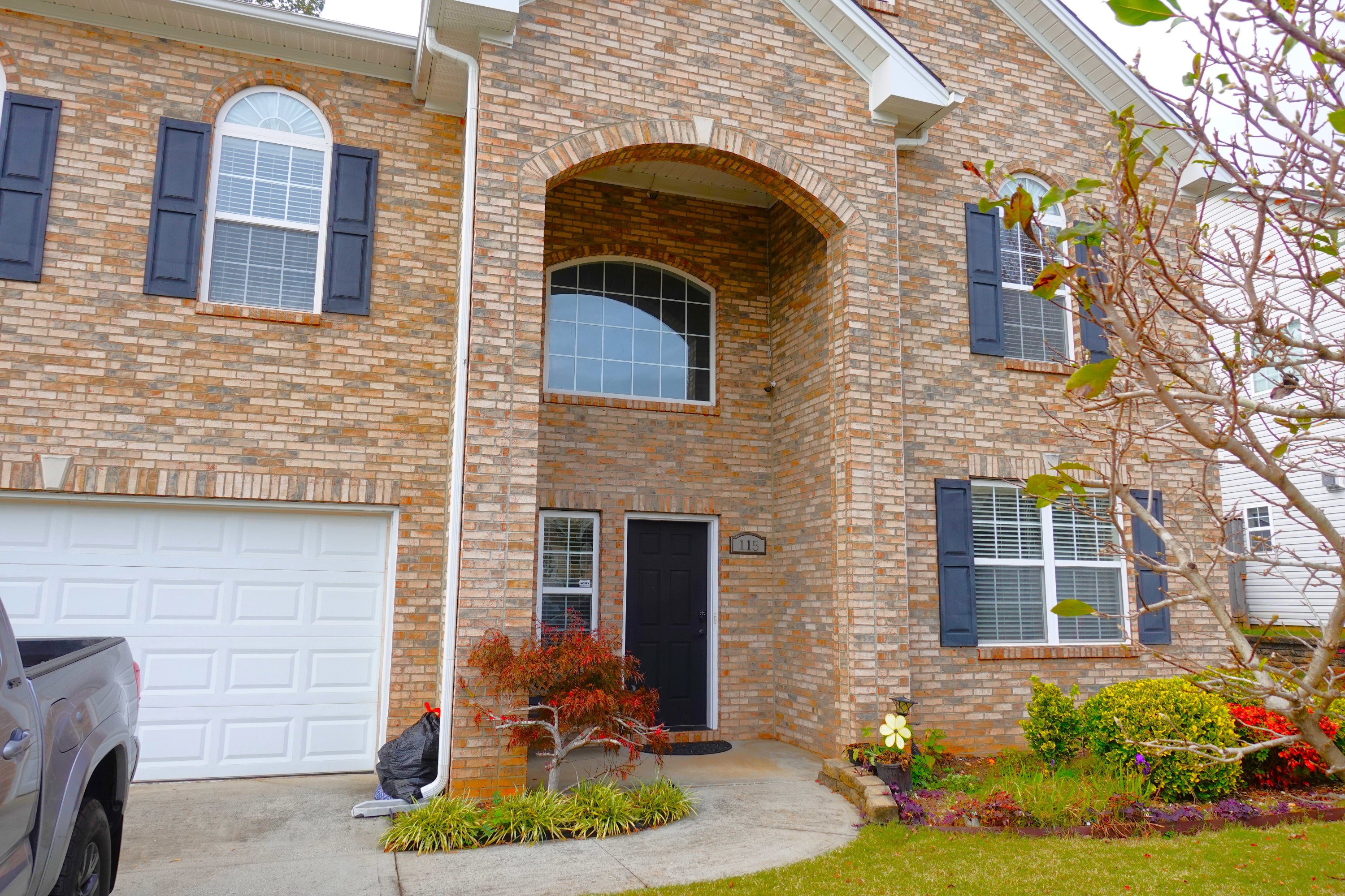 115 Roberts Hill Drive